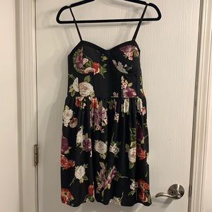 Floral Dress WITH POCKETS